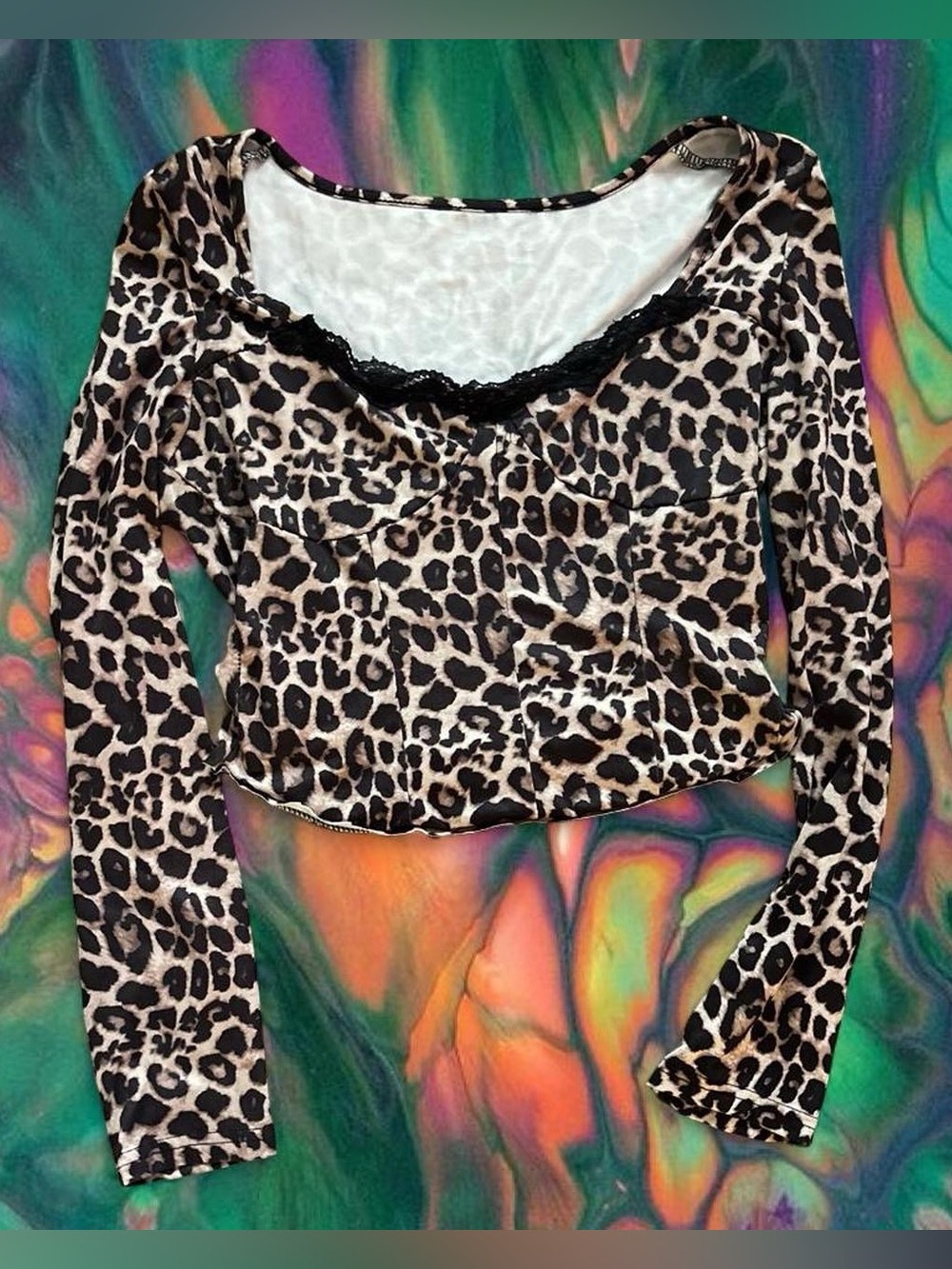 Leopard / Cheetah Print Long-Sleeve Lace Trim Crop Top - Brown